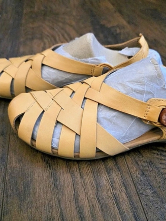 Earth Shoes - Earth Brand Fisherman Sandals